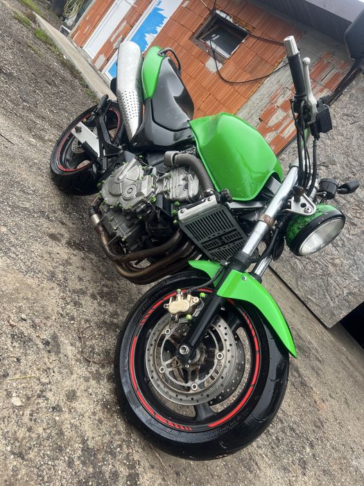 Honda hornet pc34 din 2000