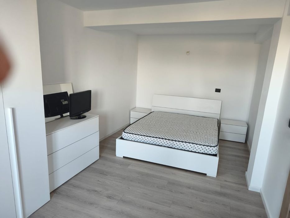 Apartament de inchiriat