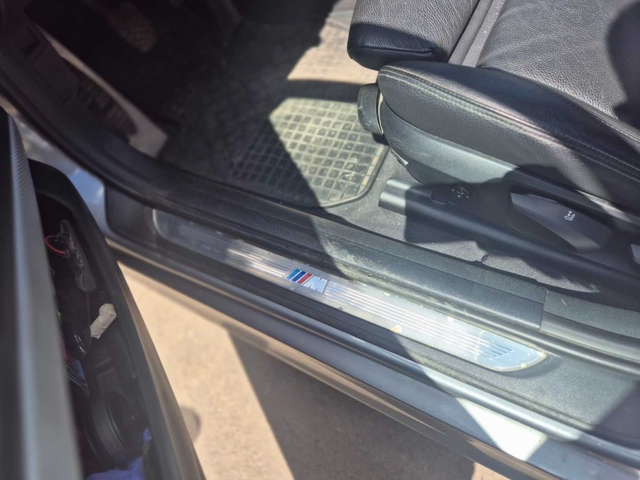 BMW 320 D pachet M interior exterior