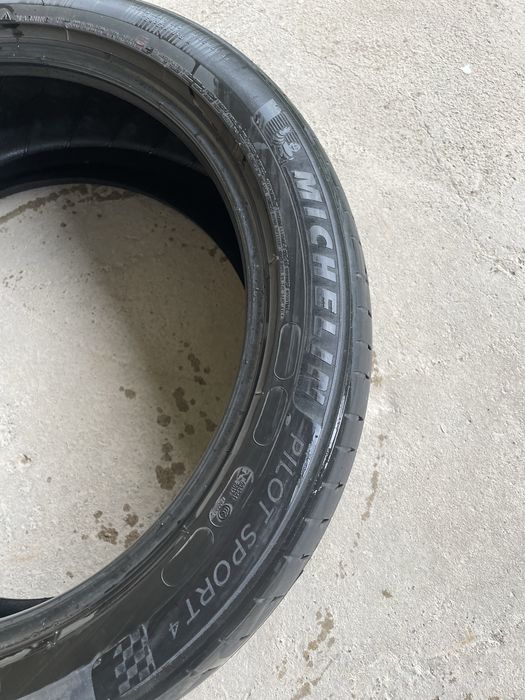 Michelin 245/45/19