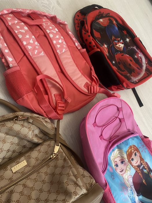 Ghiozdane stare foarte buna