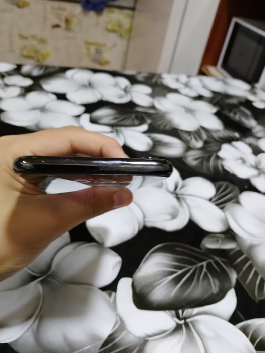 iphone x64 tali idyal holata