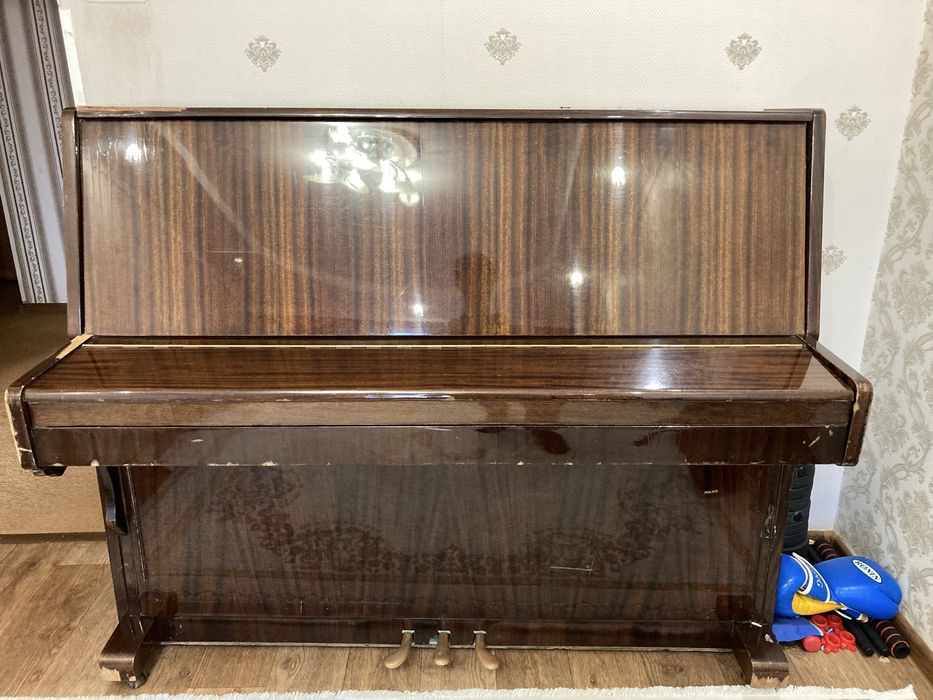 Продаем пианино в хорошем состоянии