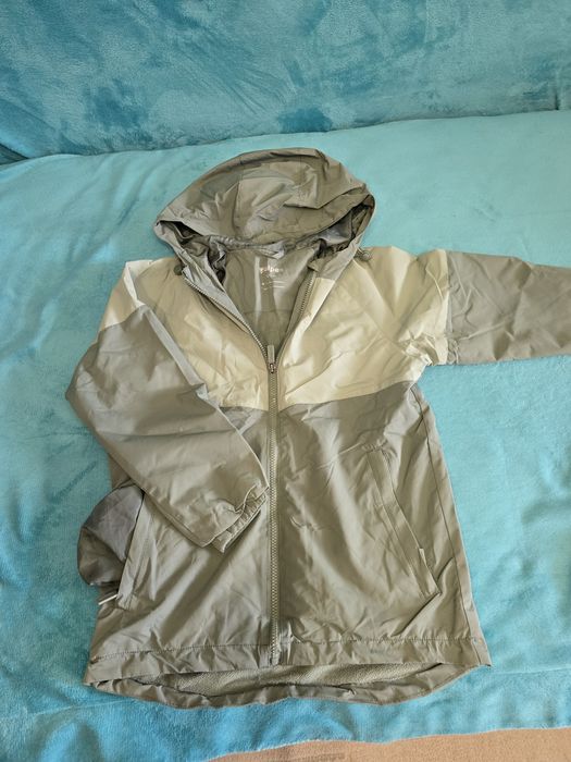 Куртка- ветровка, рост 140