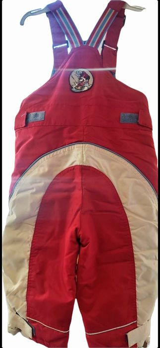 Детски ски гащеризон в червено