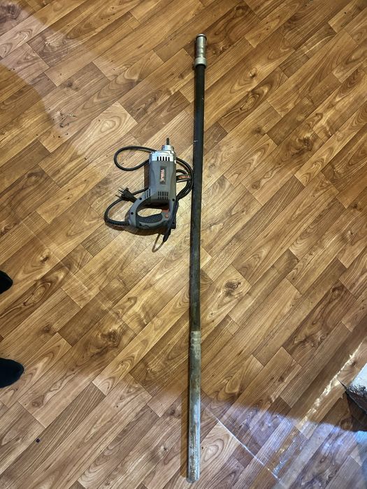 продаю вибратор глубинный