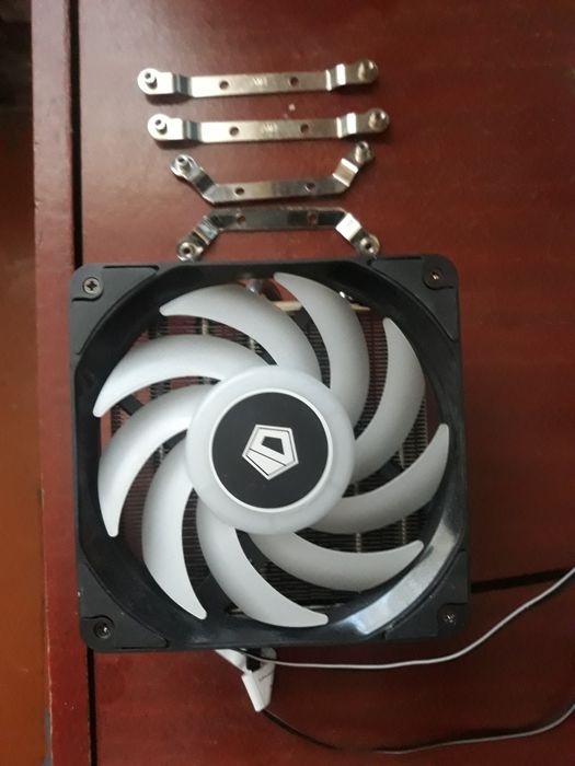Охлаждение на процессор Id-cooling
