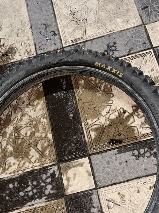 Продам покрышки эндуро-кросс