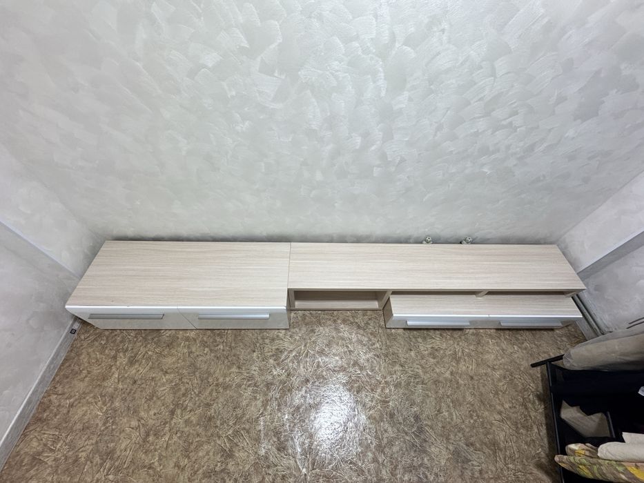 Продается шкафчики для мини гардероба