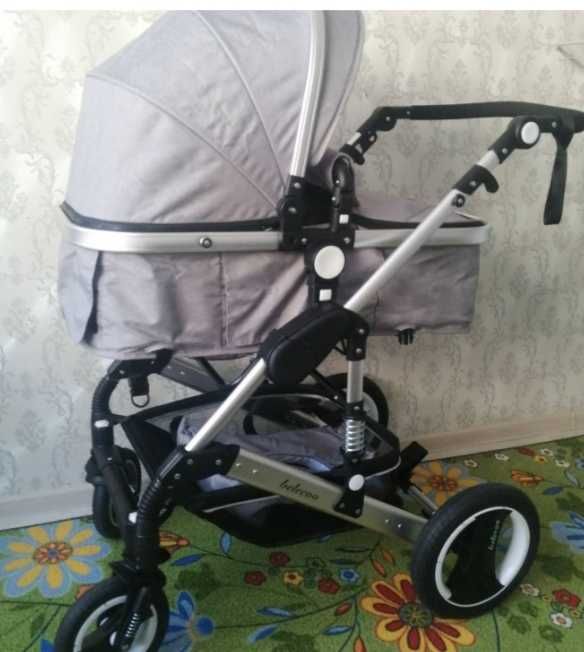 Детская прогулочная коляска