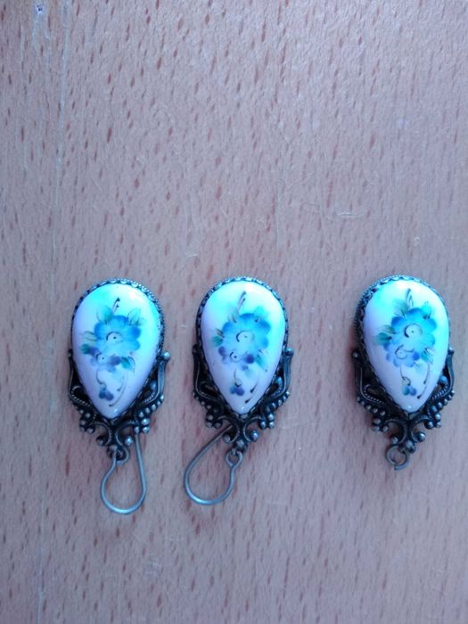 Гердани и гривни, естествени камъни