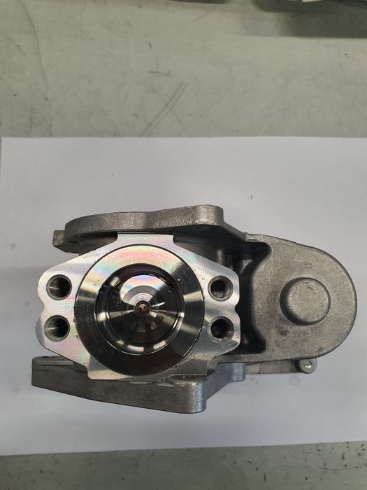 Supapa EGR  vw 2.0 tdi cr
