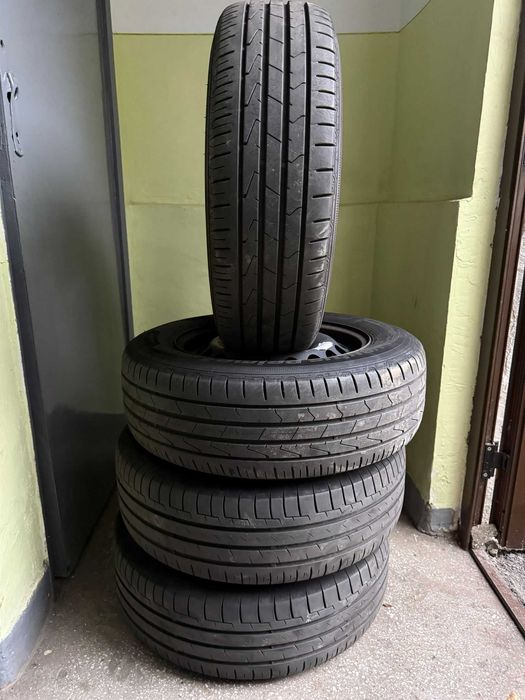 Roți cu cauciucuri de vara 195/65/15 pentru vw ,seat,skoda,