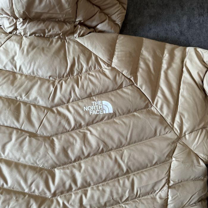 Geacă  primavara The North Face 600 Puffer Bej Crem Cu Glugă Mărime L