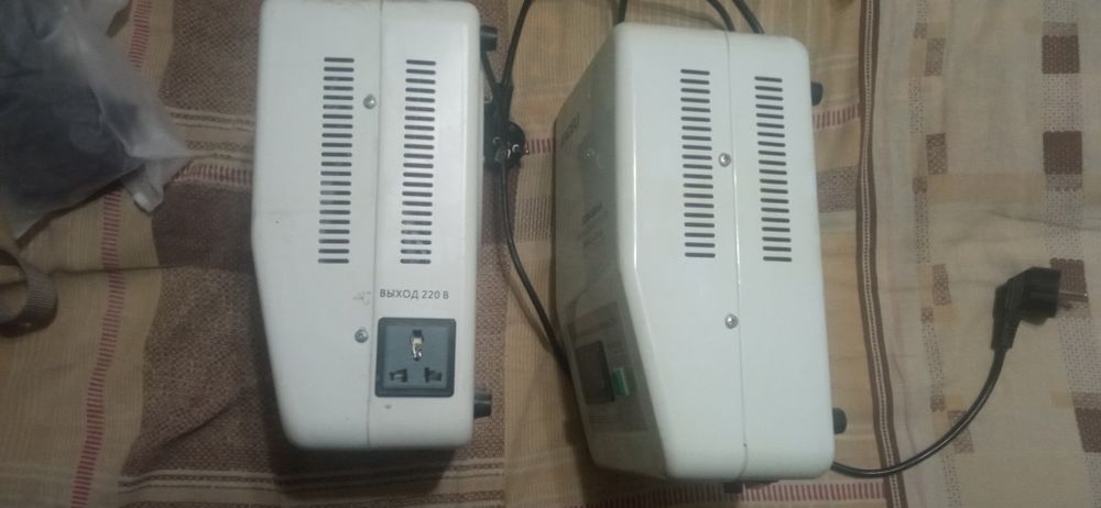 Стабилизатор напряжения