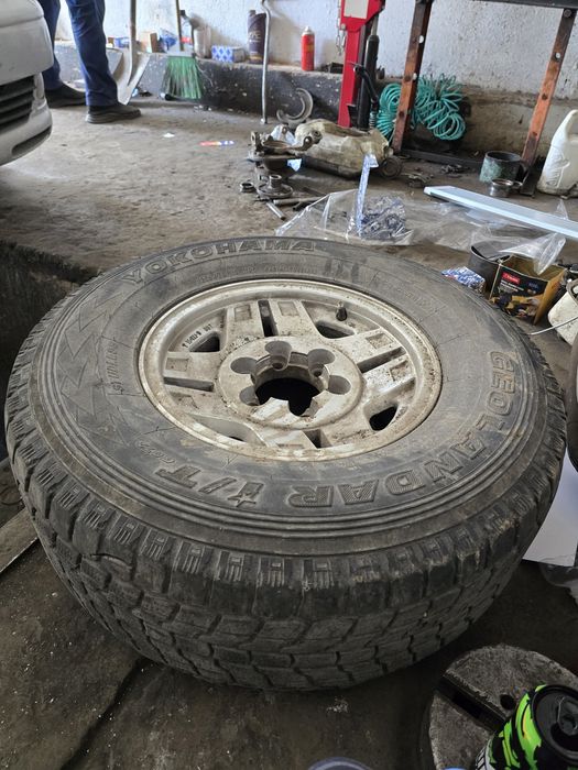 Продаю диски р15 на джип