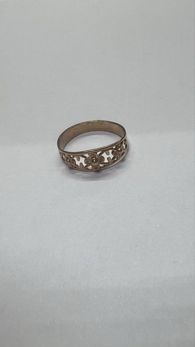 Кольцо из золота