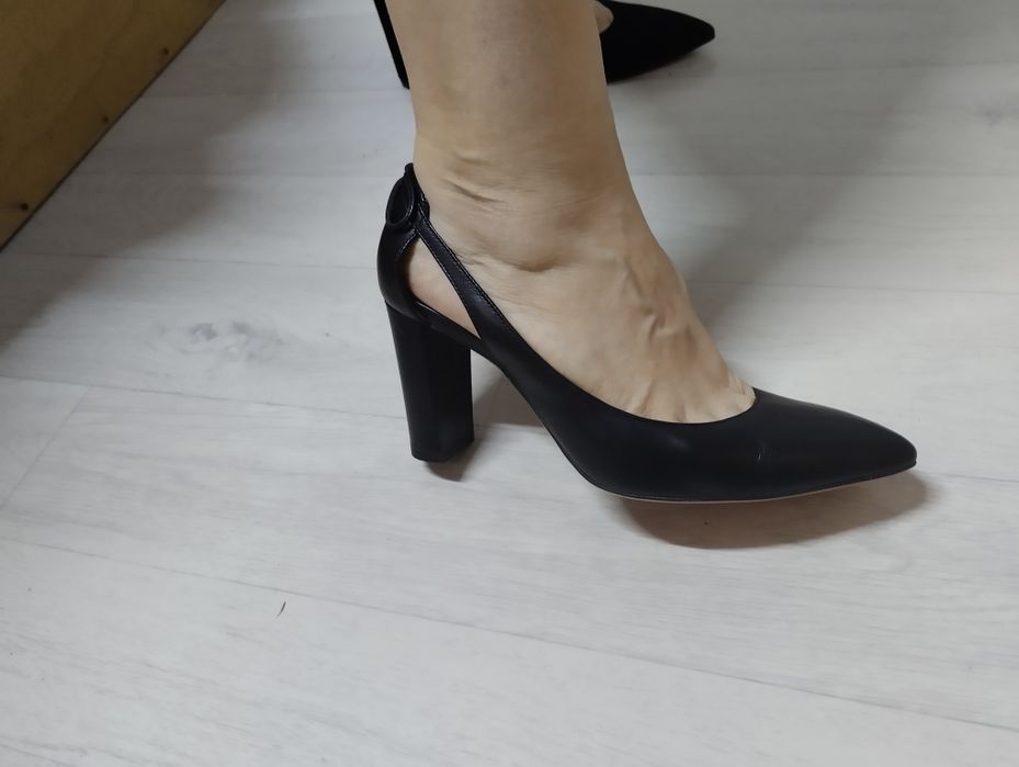 Продам туфли.39 размер.*Разная обувь.*