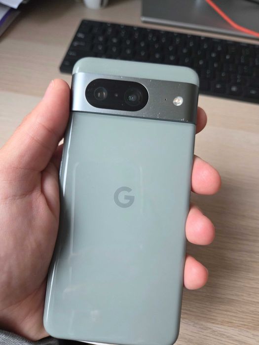 Google Pixel 8 128GB Сив