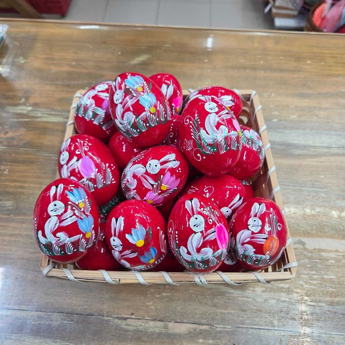 Дървени яйца за Великден, Натурални, Червени, Шарени, Рисувани