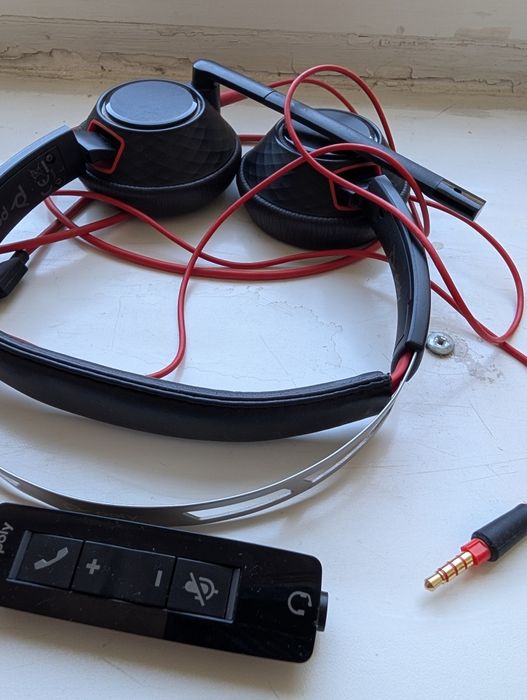 Căști profesionale Poly Blackwire C5220