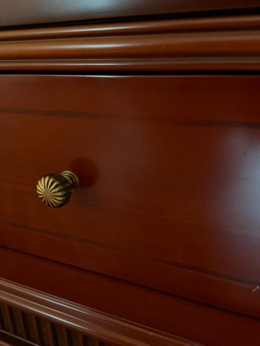 Продам спальный гарнитур