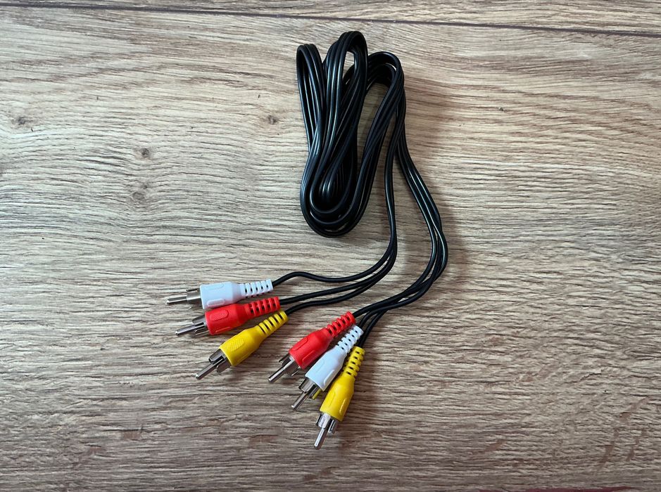 Кабел 3RCA. Нов.