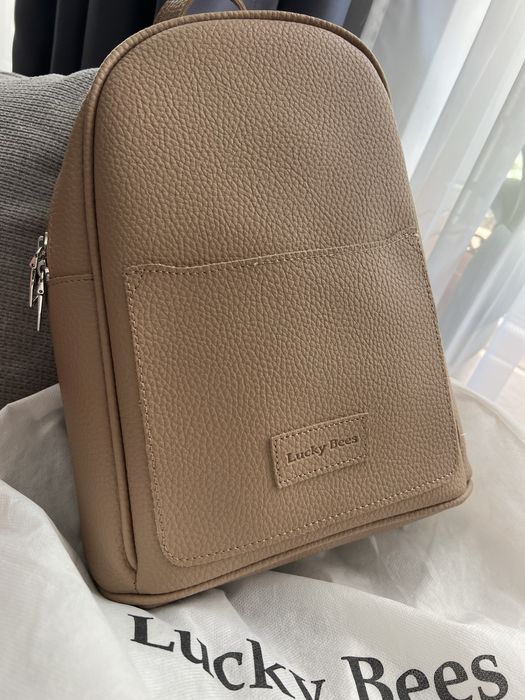 Чисто нова раница от еко кожа