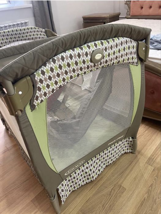 Срочно продаю манеж