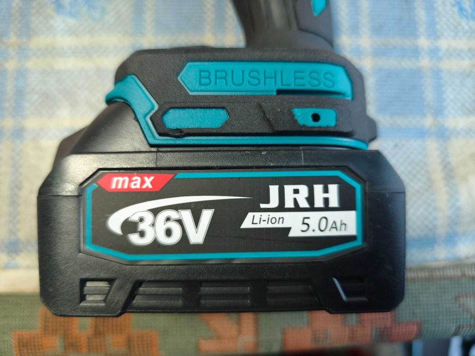 Trusa masina de insurubat cu impact cu 40 accesorii