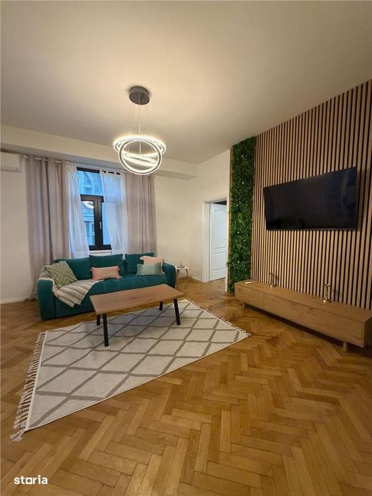 Apartament cu 3 camere in Pta Unirii Corneliu Coposu