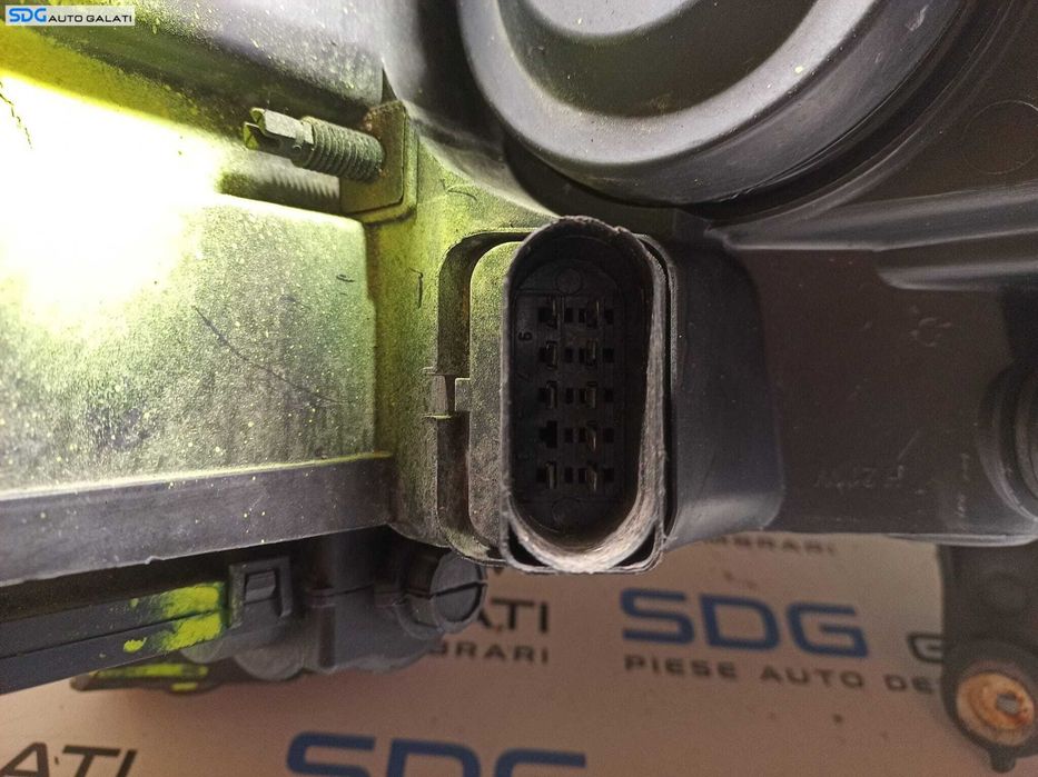 Far Stanga Xenon cu Lupa Volkswagen Phaeton 2002 - 2010 [L0875]