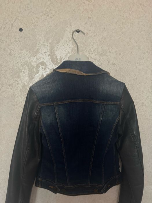 Джинсовая куртка Burberry