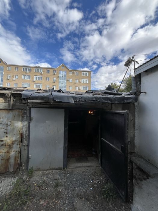 Продается гараж в центре города Гурьевский