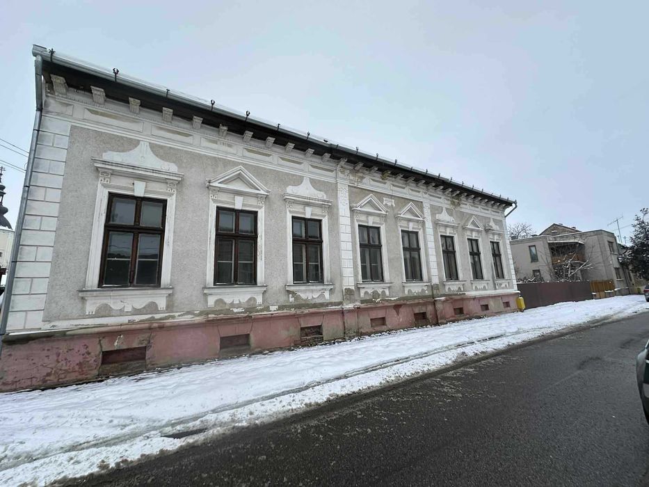 Ofertă Exclusivă – Casă ultracentrală în Carei! 0% de la cumpărător!