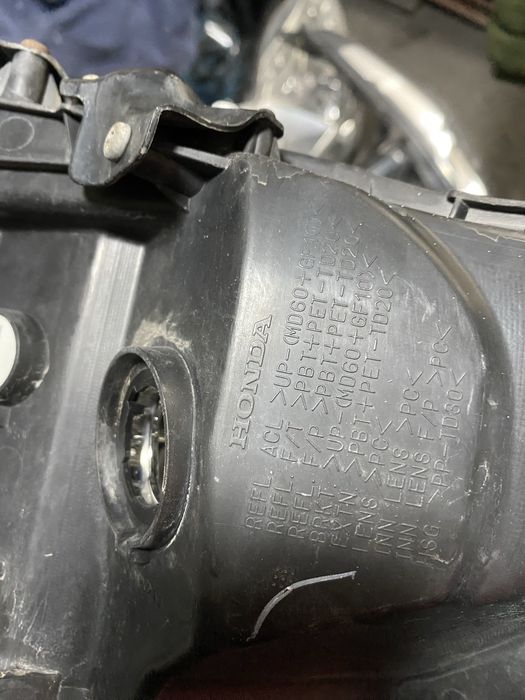 Far stanga xenon Honda Accord 8 facelift an 2012-2015