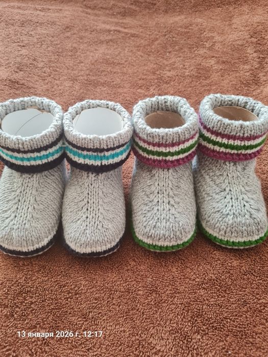 Продам вязанные пинетки