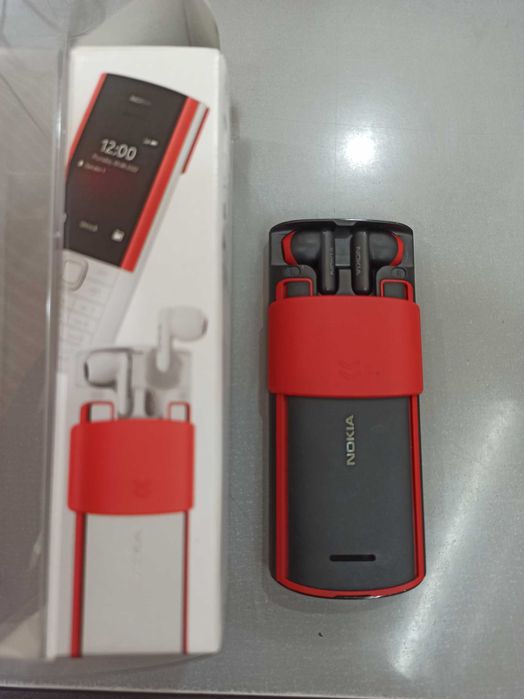 Телефон NOKIA 5710 Xpress Audio