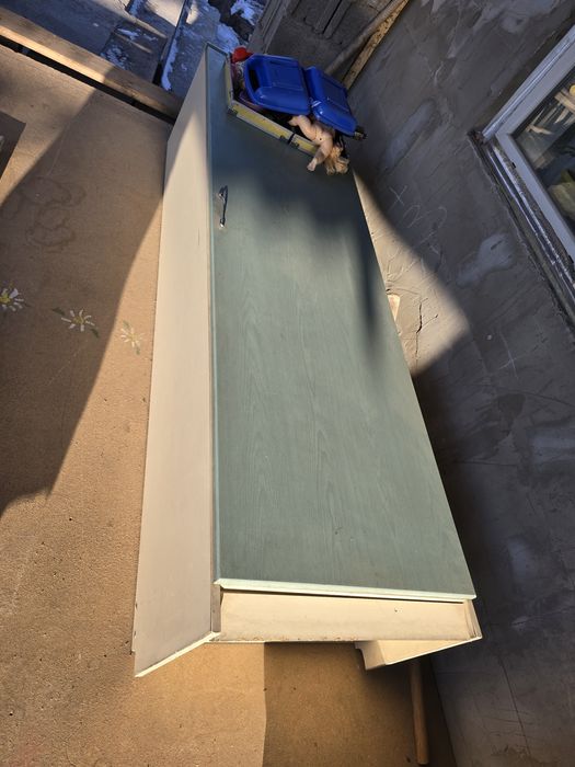 Продам платяной шкаф