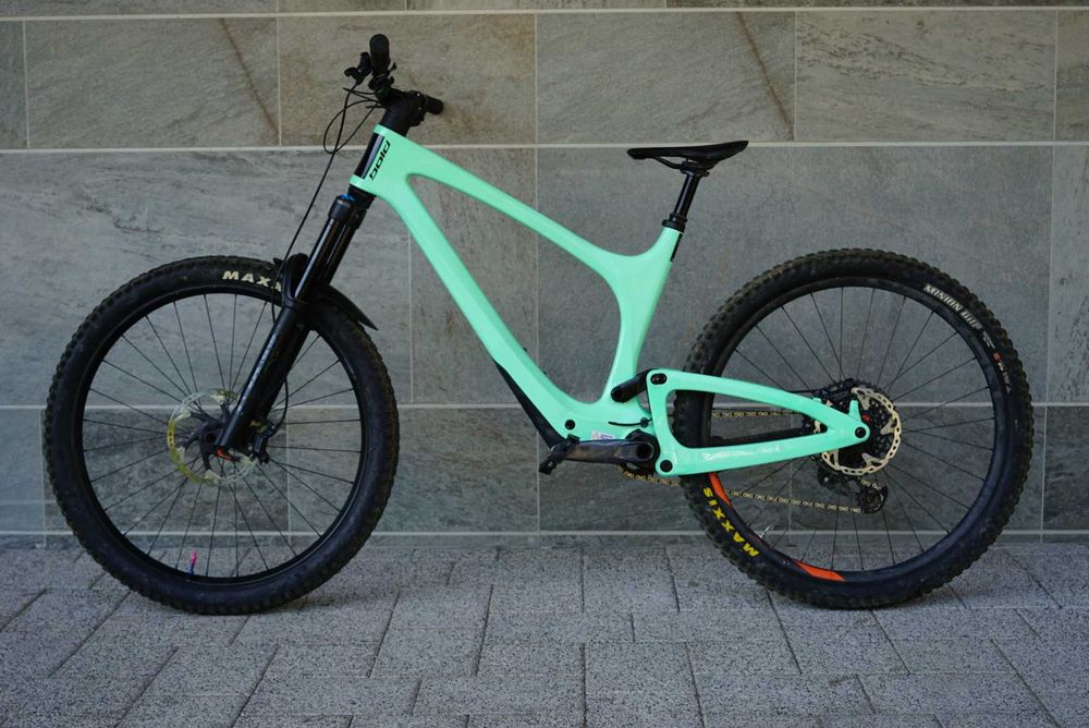 2025 BOLD Unplugged PRO Carbon 170mm *FOX 38/GX AXS*