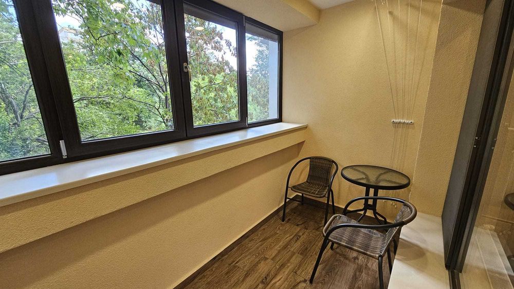 Дава се под наем Двустаен апартамент в Плевен, Идеален център - 68 кв.м за 357 € - Снимка #11