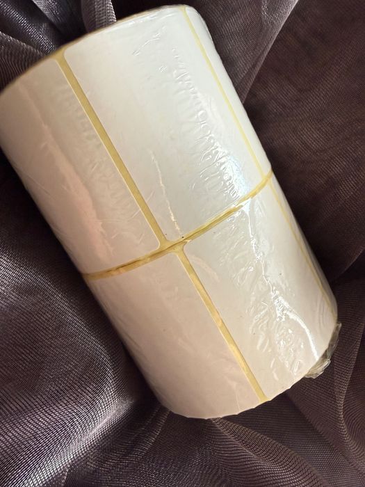 Термоэтикетки 58*40 в рулоне 800 шт