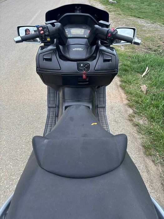 Vand Suzuki Burgman Executive 650 ABS din 2005