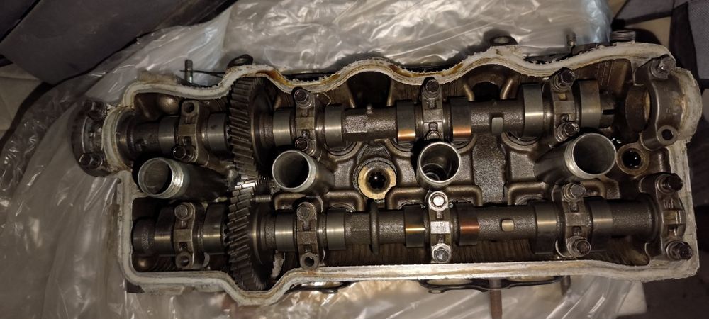 Продам ГБЦ от 5sfe тойота камри 20