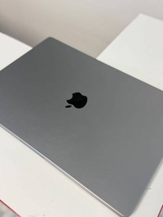 Macbook Pro 16 M1 Pro