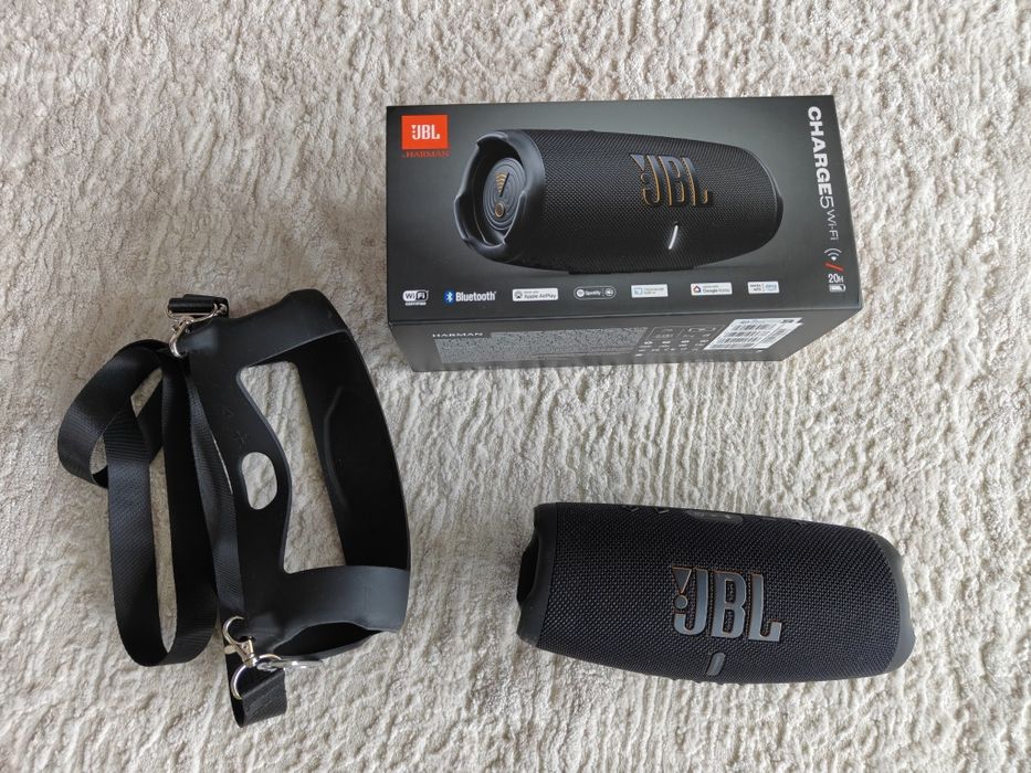 JBL Charge 5 Wi-Fi