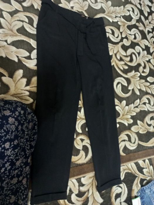 Продам брюки женские.