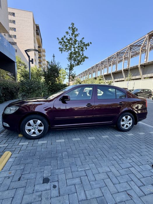 SKODA Octavia 2012 — imagine 2