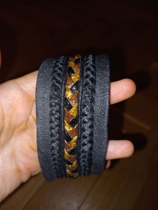 Нова Мъжка кожена гривна