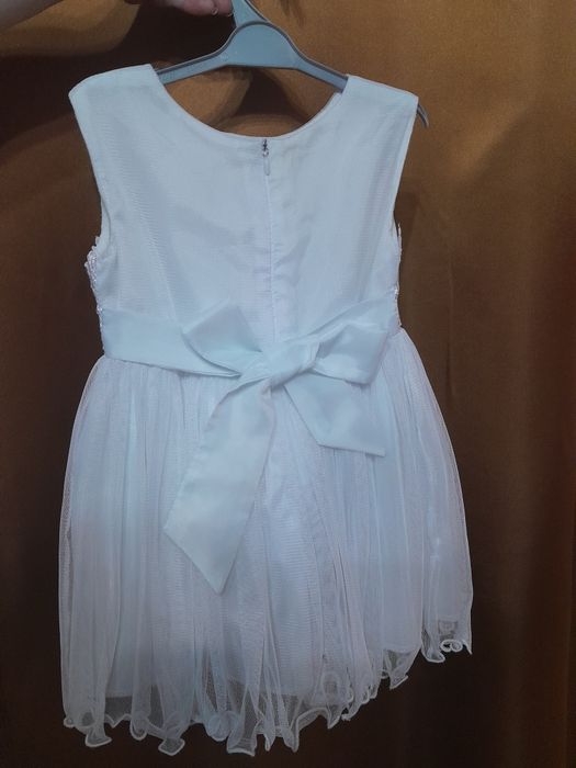 Продам платье детское